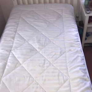 Twin XL Matress Pad